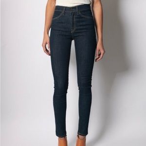 Imogene + Willie Slim Indigo Rise jeans